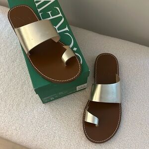 EUC J.Crew Metallic Toe Ring Sandal in Platino Gold
